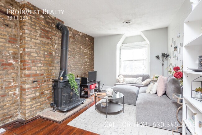 Foto del edificio - 2052 N Dayton St