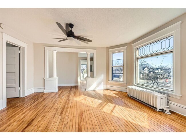 Foto del edificio - 3148 Pleasant Ave