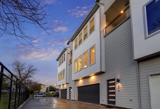 Foto del edificio - 2914 Cline St