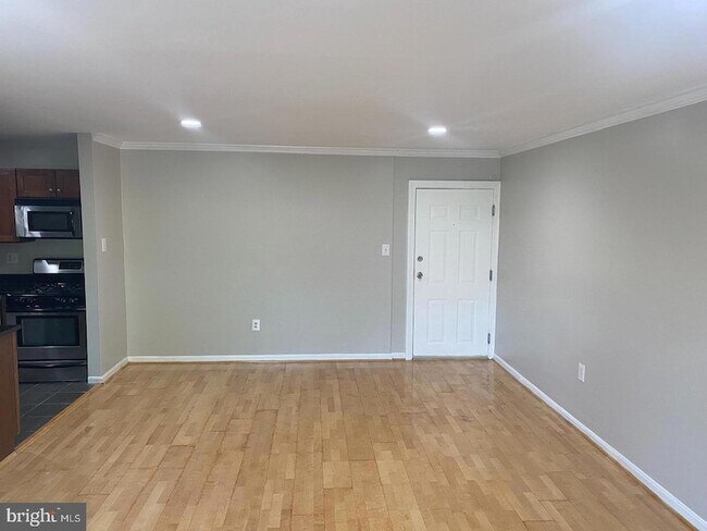 Foto del edificio - 3103 Naylor Rd SE