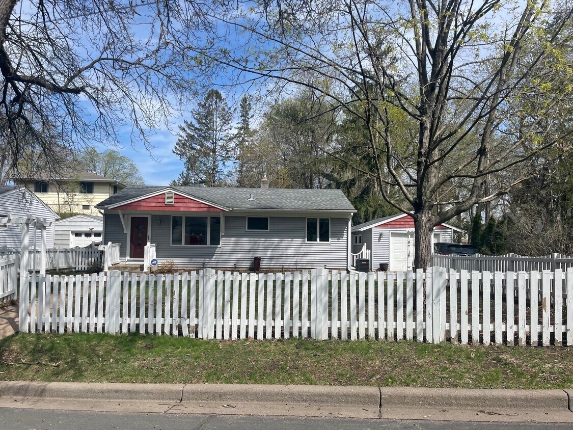 316 Willard St W, Stillwater, MN 55082 House Rental in Stillwater, MN