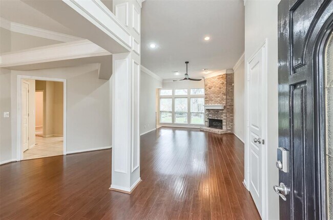 Building Photo - 12950 Quail Park Dr