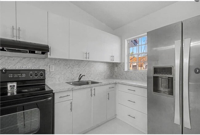 Building Photo - 11522 NW 4th Way