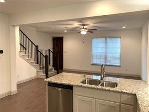 Foto del edificio - 2317 Jameson Ln