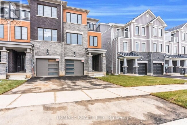 Building Photo - 23 Greig St