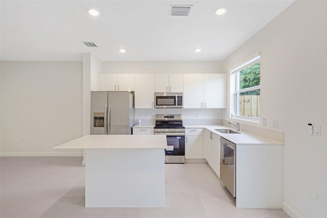 Building Photo - 17845 SW 356th St