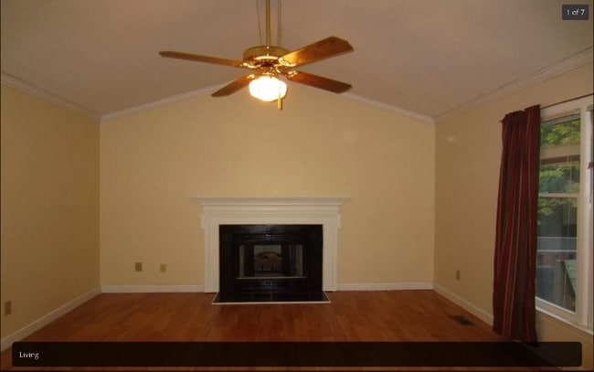 Building Photo - 102 Rock Nest Ct