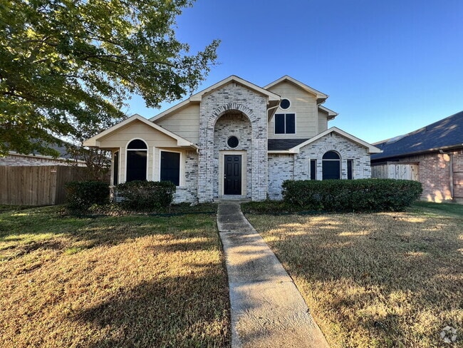 Building Photo - 1705 Cool Springs Dr