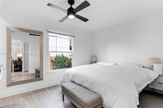 Foto del edificio - 6860 SW 37th St