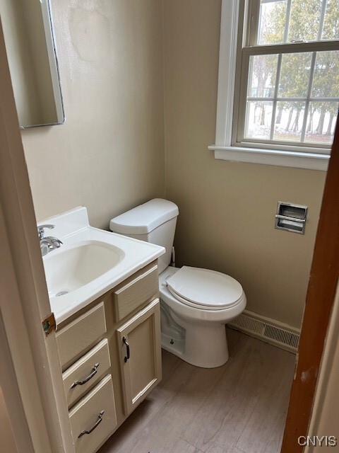 Building Photo - 4593 Brookhill Dr S