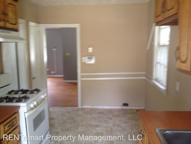 Building Photo - 3 br, 1.5 bath House - 2803 E. Wynnton Lane