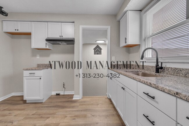 Foto del edificio - This beautifully updated 3-bedroom, 1-bath single-family home is ready for move-in!