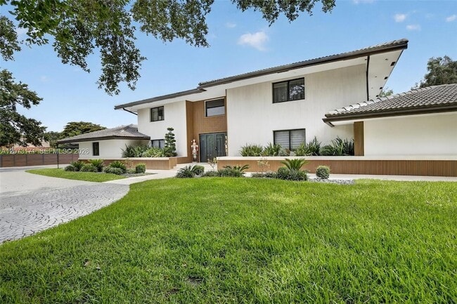 Building Photo - 12111 NW 5th Ct