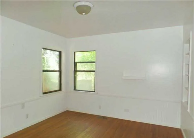 Foto del edificio - 2 Bed 1 Bath House in Tulsa!