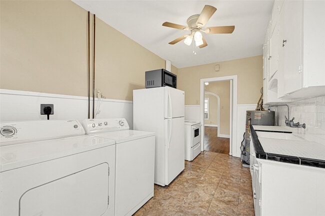 Foto del edificio - 4304 Pease St