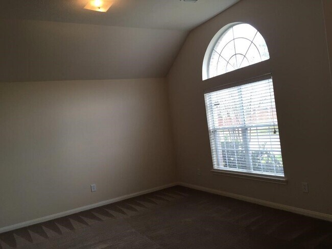Foto del edificio - 25106 Diamond Ranch Dr