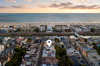 Building Photo - 120 Mast Mall