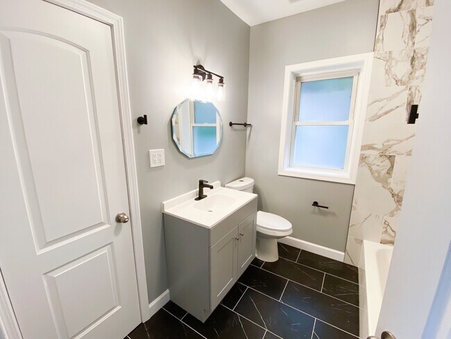 Master Bathroom - 7815 S Kingston Ave