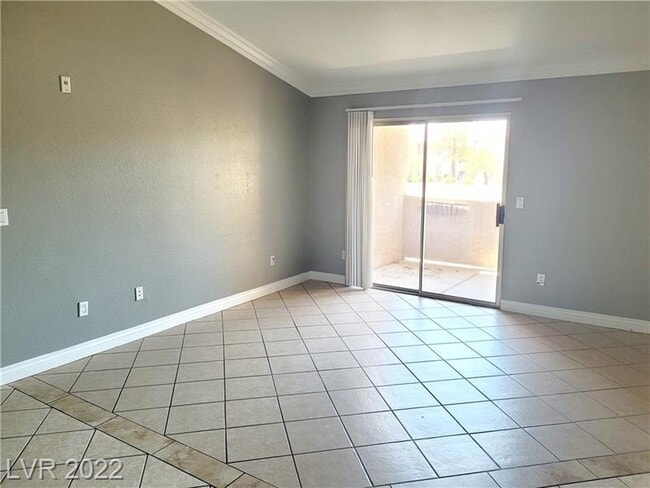 Building Photo - BUFFALO #2122 (CONDO)