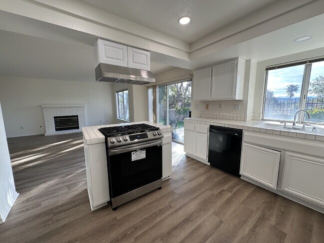 Foto del edificio - Charming Castaic Home