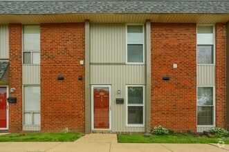 Building Photo - 404 College Park Dr