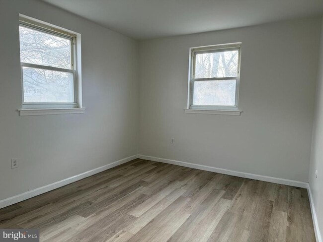 Foto del edificio - 132 N Church St