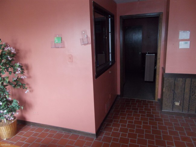 Foto del edificio - 900 E 162nd St