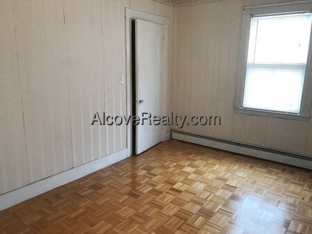 Foto del edificio - 74 Otis St