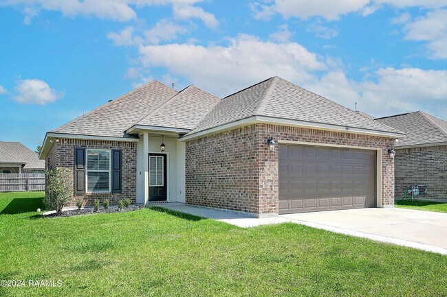 Foto del edificio - 524 Elwick Dr