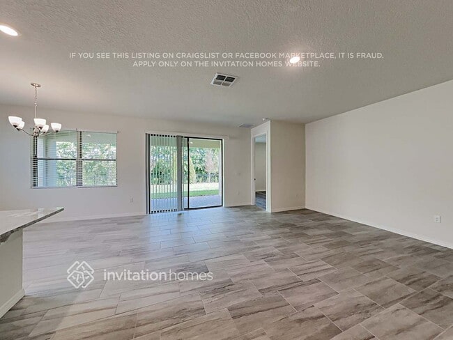 Foto del edificio - 1523 Lyonsdale Ln