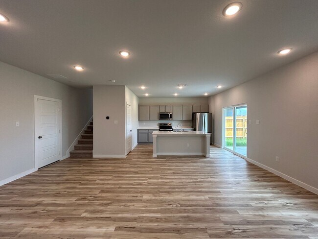 Foto del edificio - Walking Distance to Long Creek High School / Fridge, Washer & Dryer Included / Fenced in Yard / N...