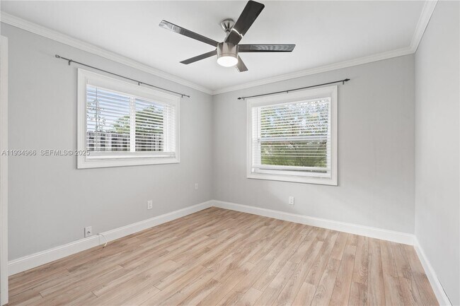 Foto del edificio - 8930 NW 23rd St
