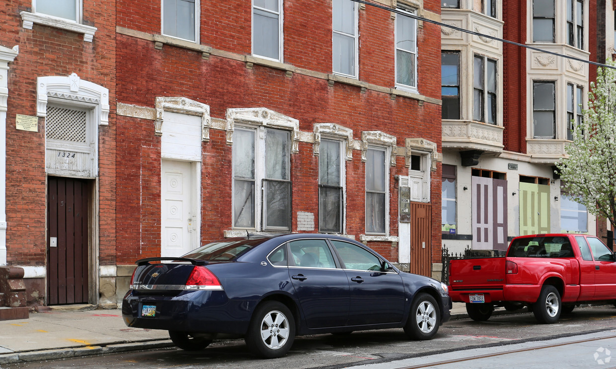 Building Photo - 1320 Race St