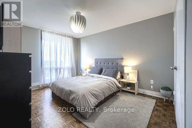 Building Photo - 135 Antibes Dr
