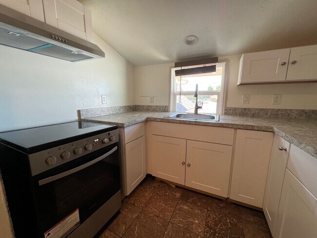 Foto del edificio - 12935 SW Beaverdam Rd
