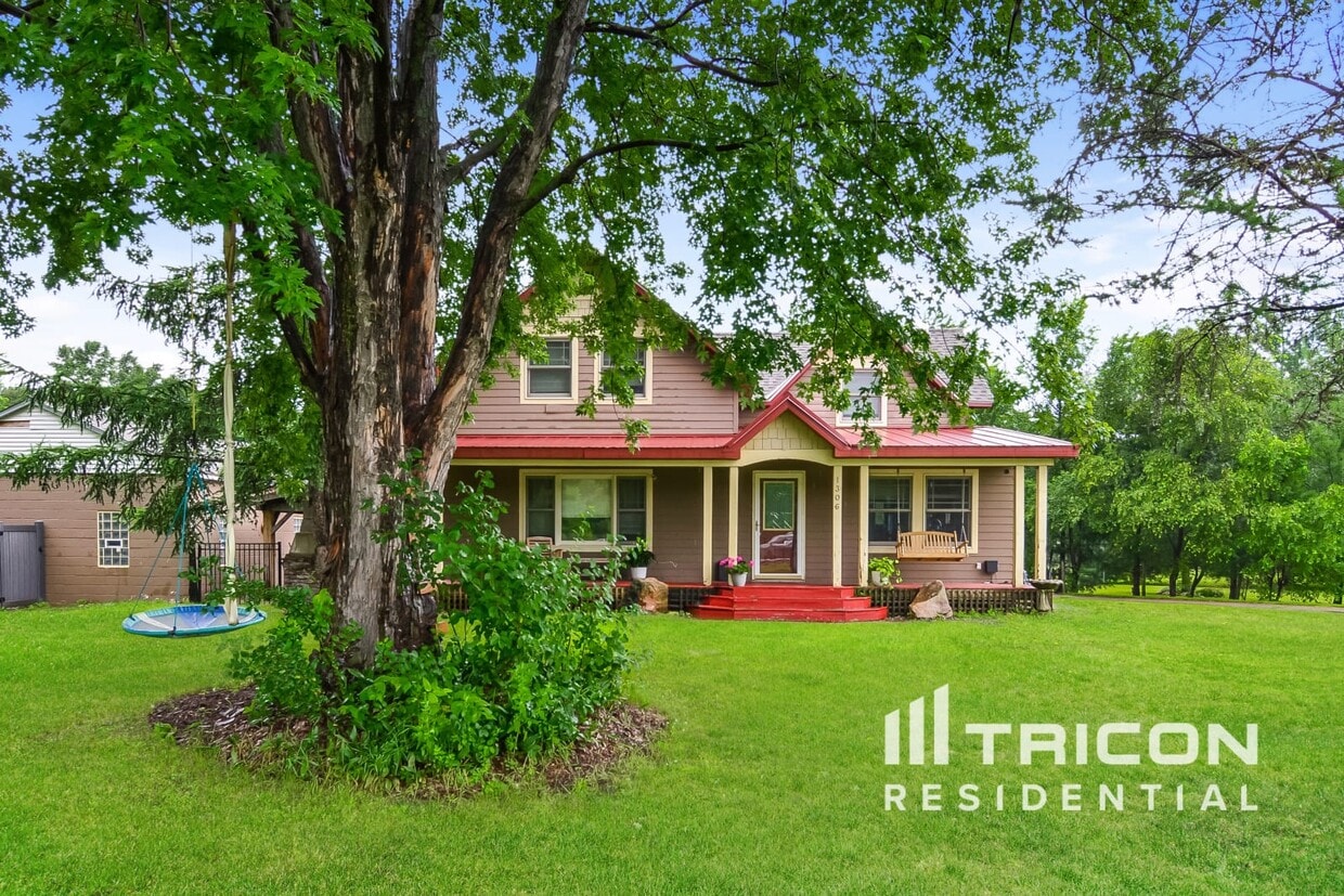 Foto principal - 1306 Dayton Rd