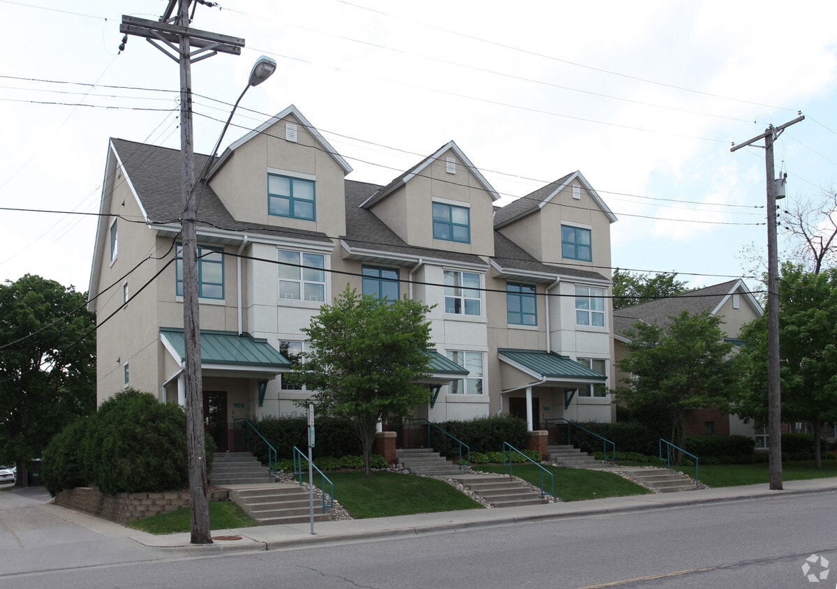 Building Photo - Fulton Townhomes