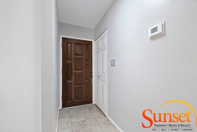 Foto del edificio - 4784 Mt Durban Dr
