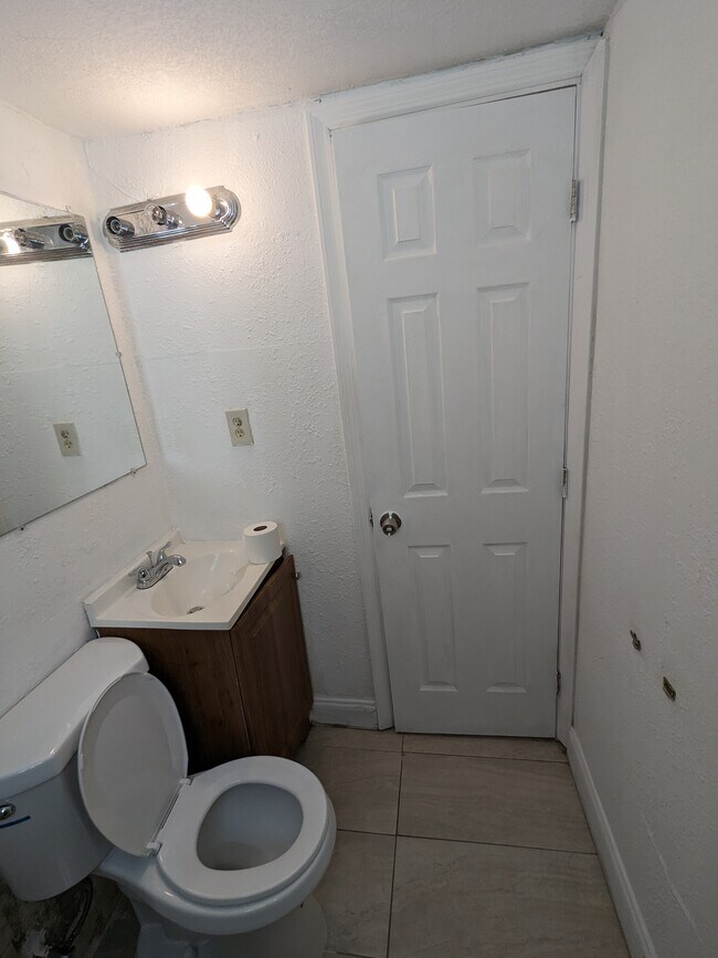 4811 NW 1st St, Plantation, FL 33317 House Rental in Plantation, FL