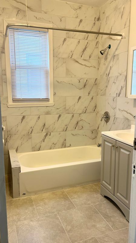 Building Photo - 36 Tiffany Pl