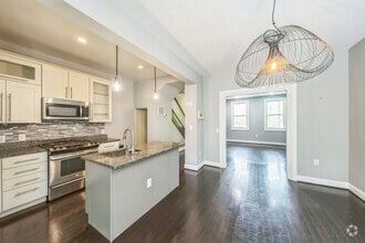Building Photo - 723 K St NE