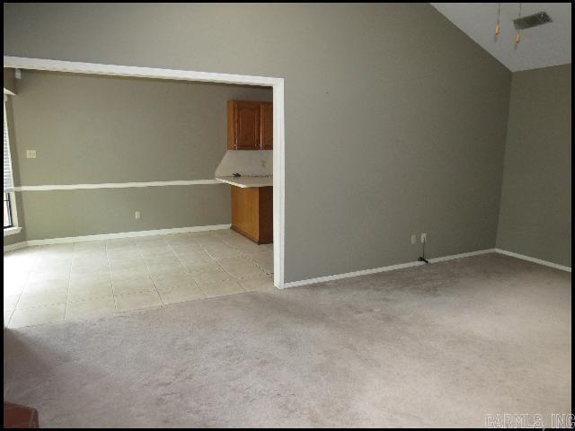 Building Photo - 504 Shadow Ridge Dr