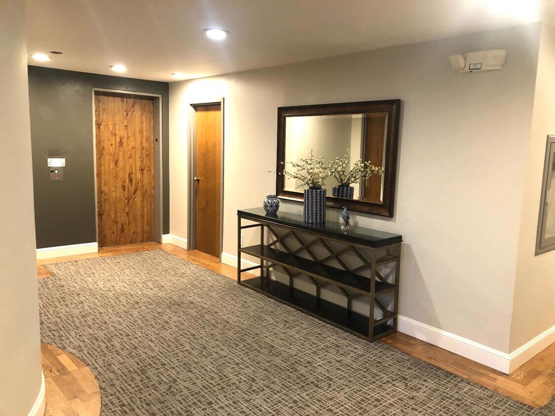 616 Ansel Rd, Burlingame, CA 94010 Condo for Rent in Burlingame, CA