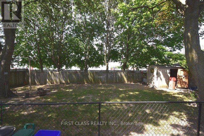 Building Photo - 108 Bowman Ave