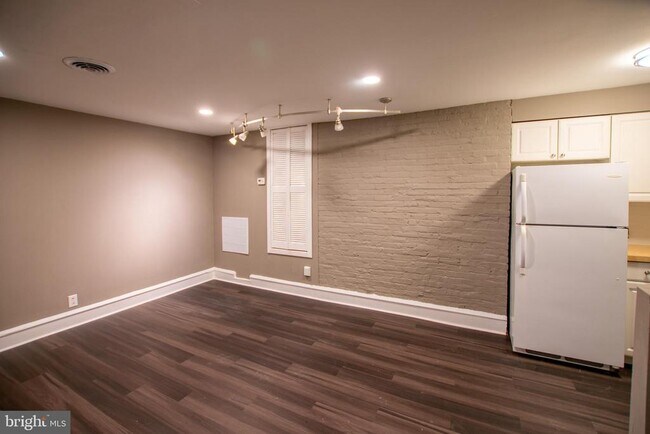 Foto del edificio - 919 Pine St