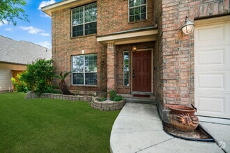 Building Photo - 7715 Black Oak Pass