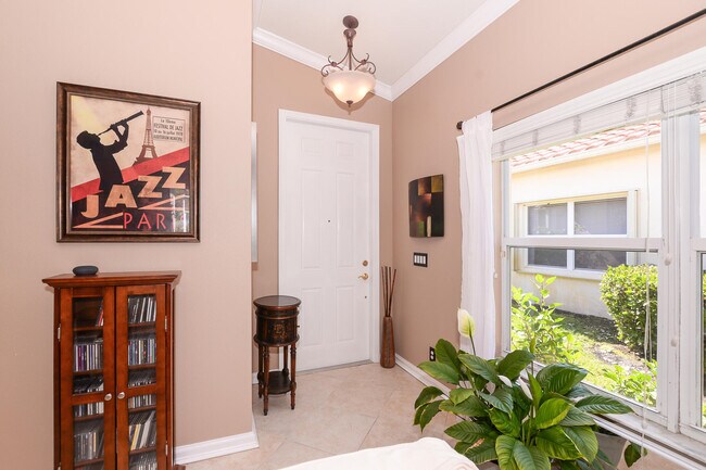 Foto del edificio - 329 NW Treeline Trce