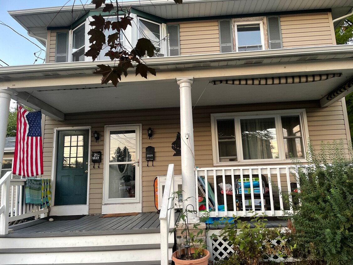 2829 Mount Carmel Ave Unit 2nd floor, Glenside, PA 19038 Apartments