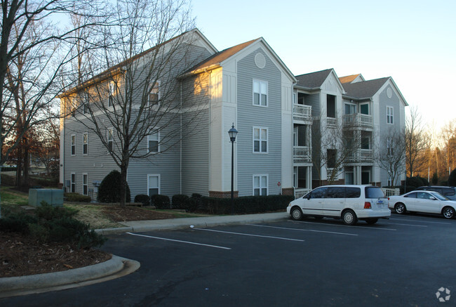 Foto del edificio - McMullen Wood