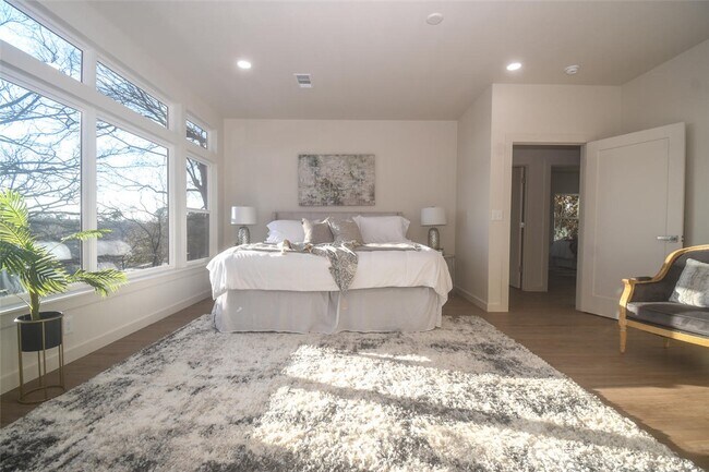 Foto del edificio - 567 S Blair Ave